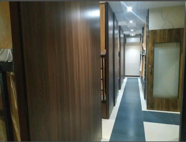 Almas Dormitory 24 Hours Aircondition Mumbai Ngoại thất bức ảnh